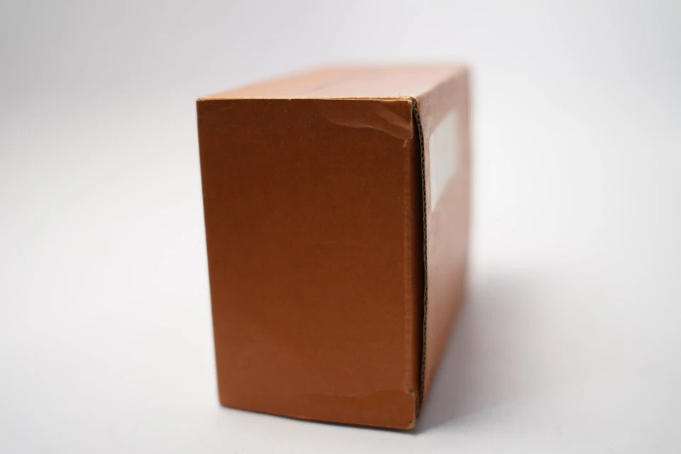 Camión de reparto genuino Harley-Davidson 1926 Mack 1:43 Bull Dog fundido a presión con caja de hojalata Foto 4 de 4