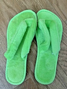 ll bean fuzzy flip flops
