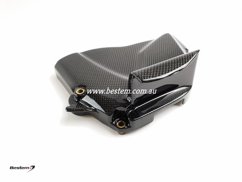Yamaha YZF R1 2009 - 2014 Carbon Fiber Sprocket Cover - Picture 4 of 5