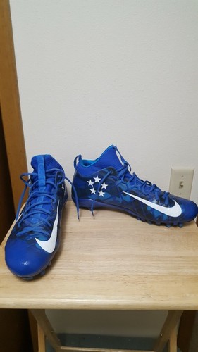 Elite TD Football Cleats 833390 410 