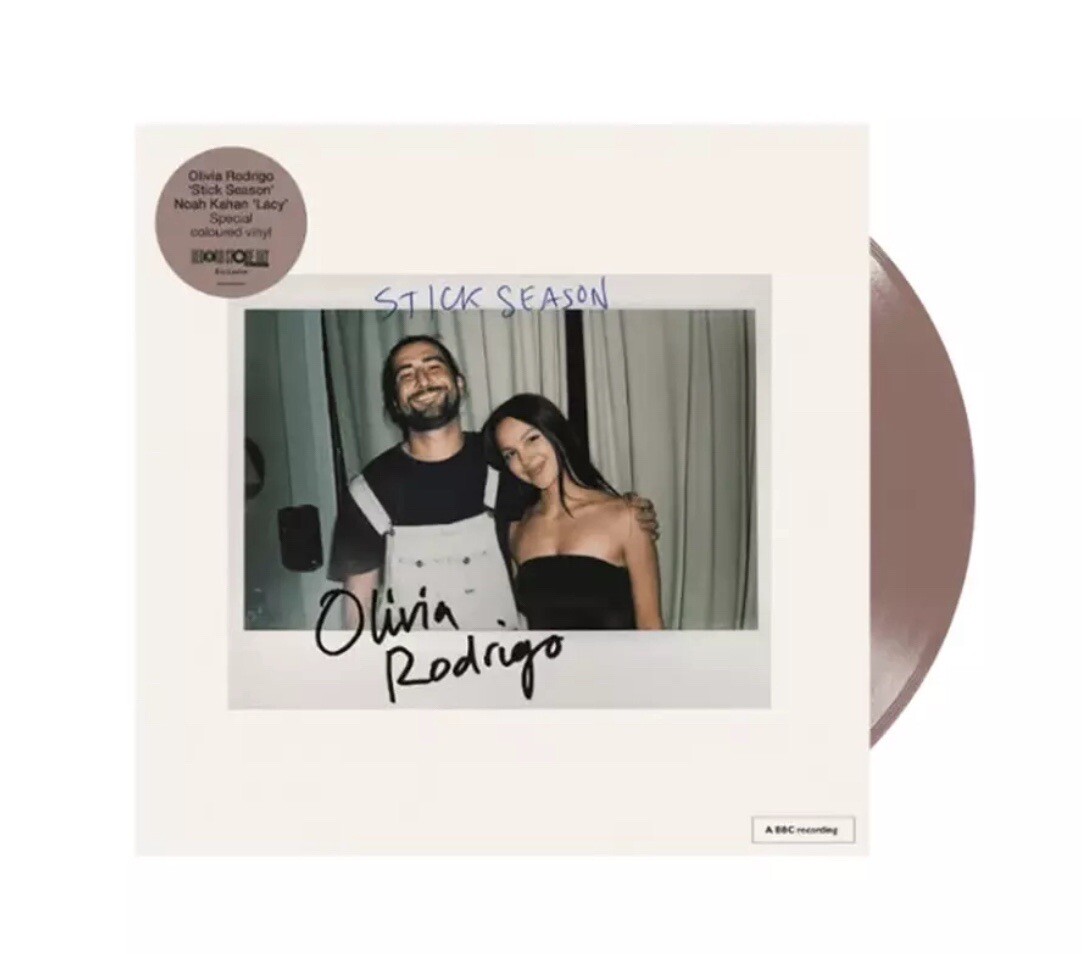 【新品】Olivia Rodrigo / Noah Kahan 7インチレコード Amazon.com: Noah Kahan & Olivia Rodrigo * Lacy / Stick