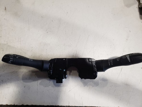 2008 Infiniti G37 - Paddle Shifter Set with Steering Angle Sensor - OEM - Picture 2 of 12