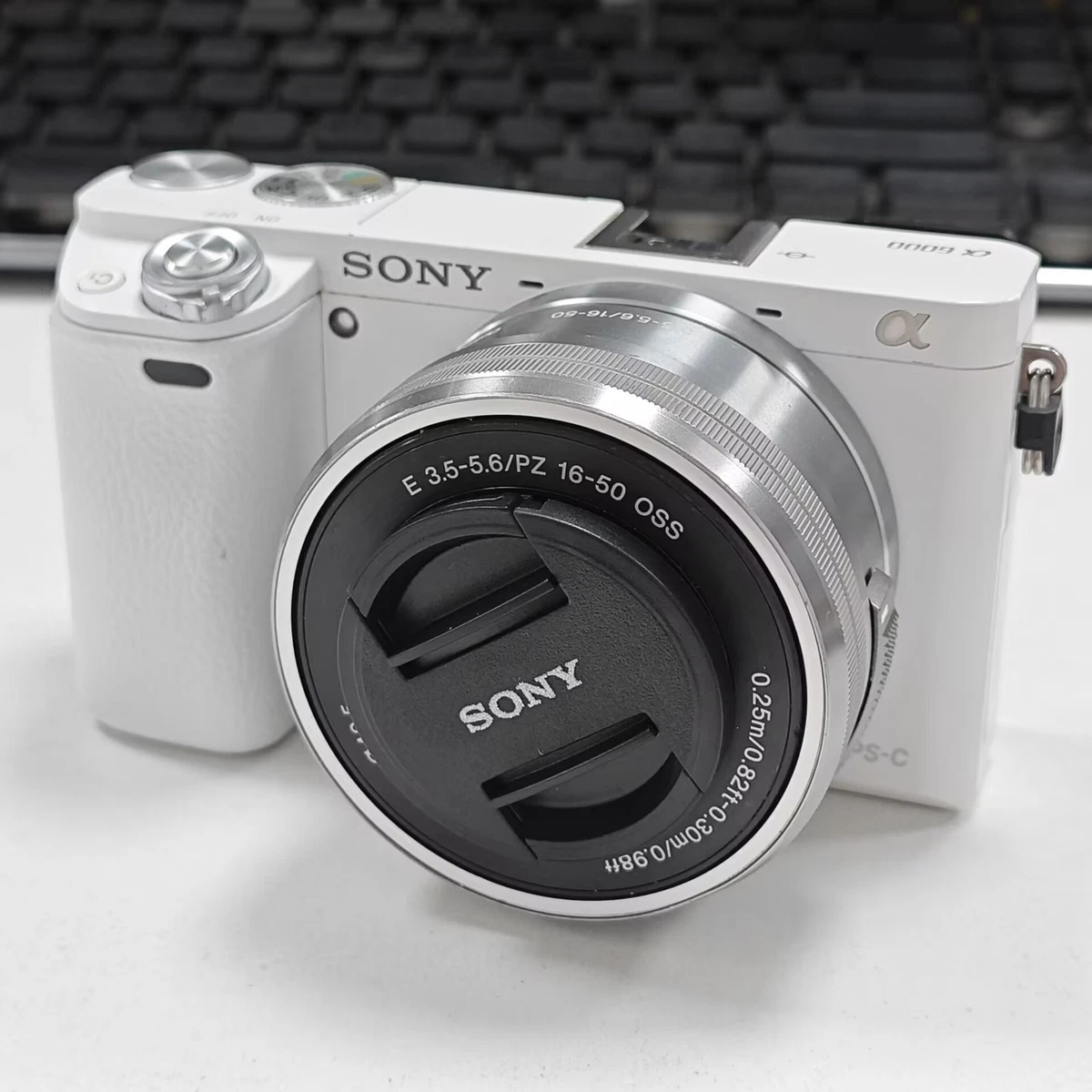 SONY α6000 E Full BOX 99% - レンズなし