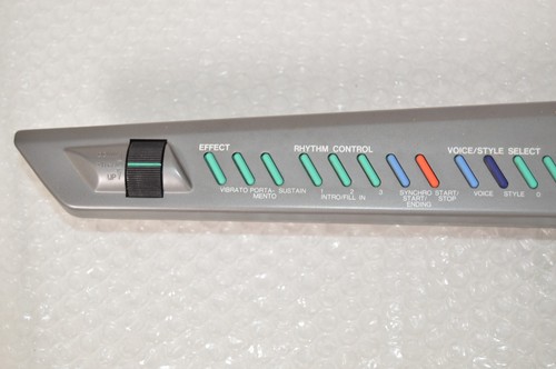 Yamaha SHS-10 Rosso FM Tastiera Digitale Spalla MIDI Keytar Sintetizzatore Funzionante - Foto 3 di 23