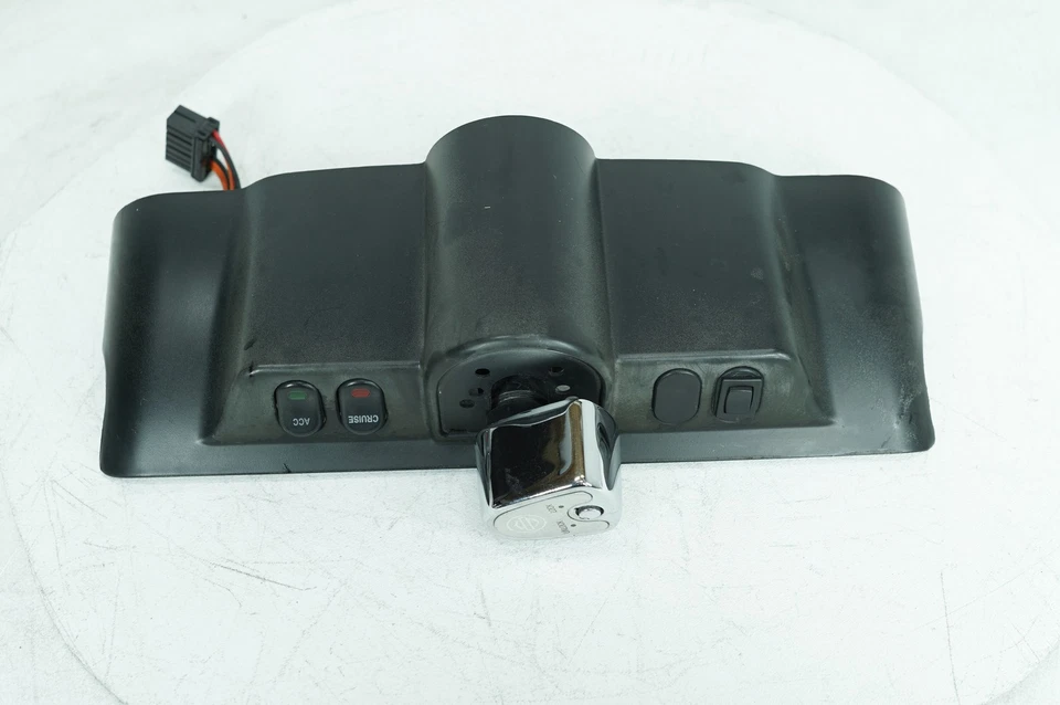 Juego de bloqueo de interruptor de tapa de encendido de tablero OEM Street Glide 10 Harley Touring FLHX Street Glide SIN llave Foto 3 de 4