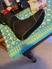 scarponi sci alpinismo come nuovo . Usati tre volte unisex marca là Sportiva