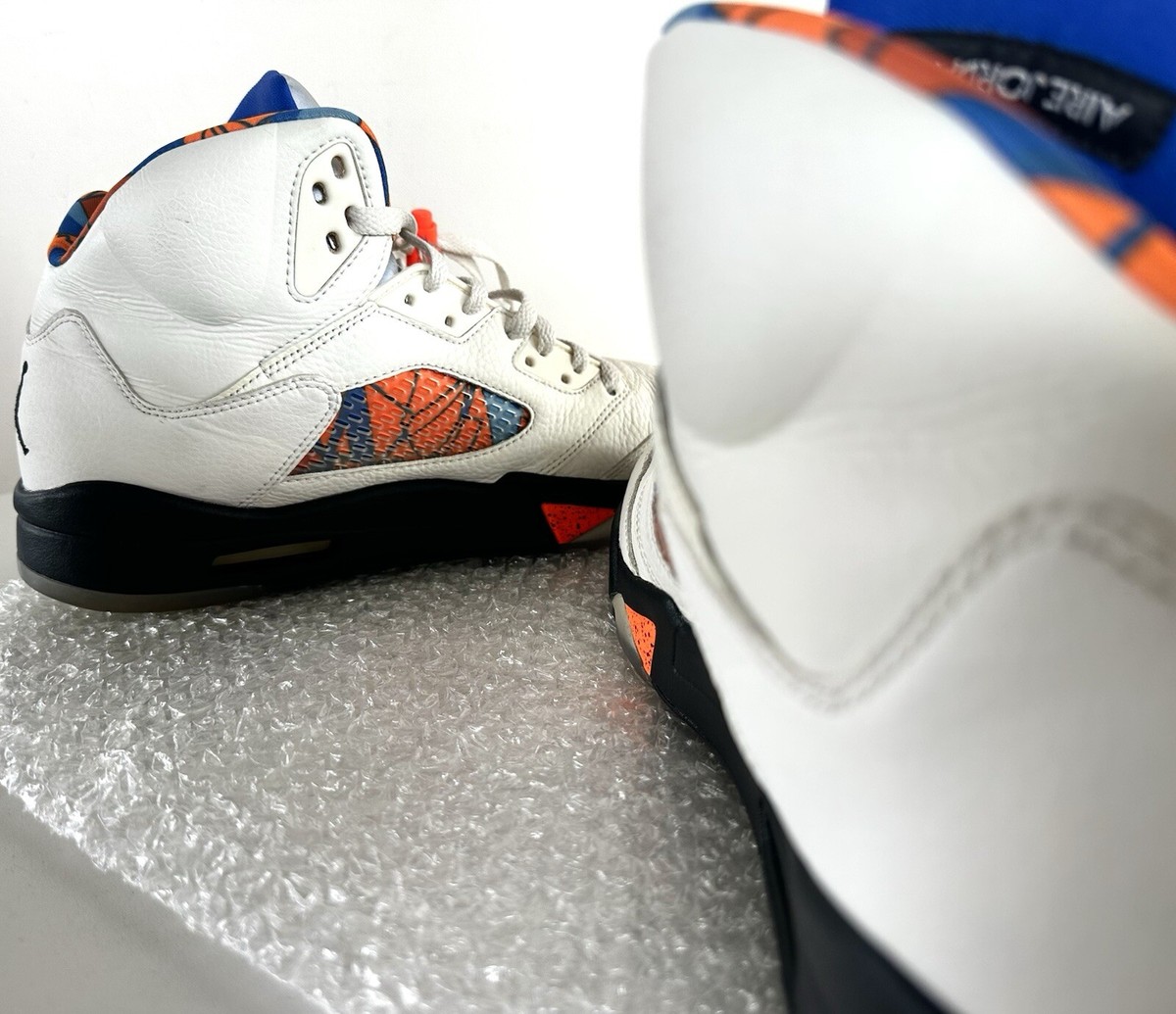 Nike Air Jordan 5 ホワイト/オレンジ AIR JORDAN 5 INTERNATIONAL FLIGHT (Orange/White) V Retro - NO BOX