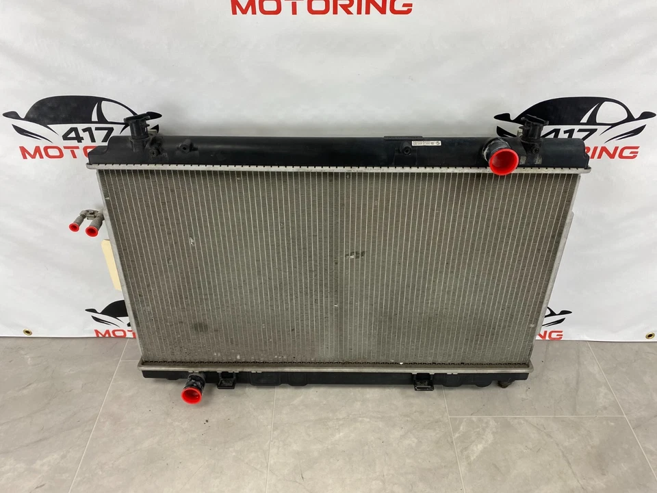 2007-2008 Nissan 350z Z33 Radiador AC Condensador Conjunto M/T OEM 5983 - Imagem 2 de 4