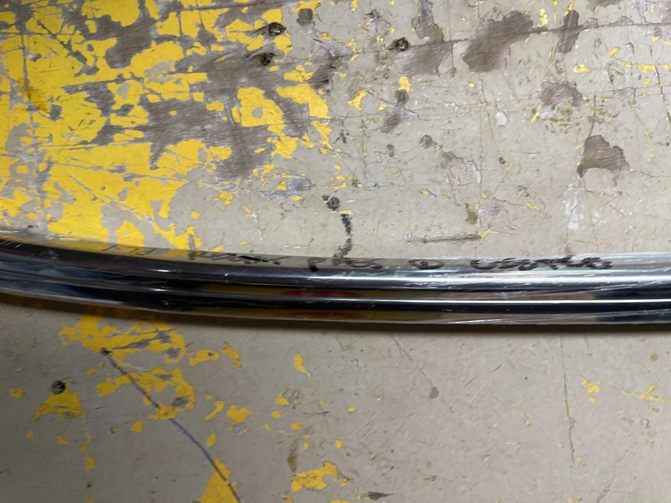 Plymouth 1970 carrocería B solo pasajero superior bien moldura lateral aspecto pulido 17 fotos Foto 3 de 4