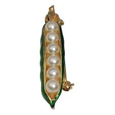 Gold-Tone Green Enamel Peas In Pod Faux Pearl Brooch Pin Unsigned
