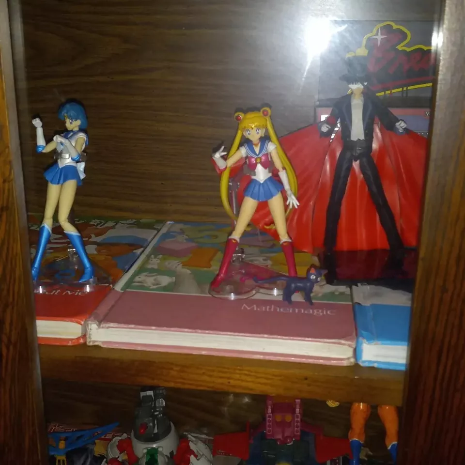 Lote de figuras de acción completas de SH Figuarts Bandai Sailor Moon & Scouts máscara de esmoquin Foto 3 de 4