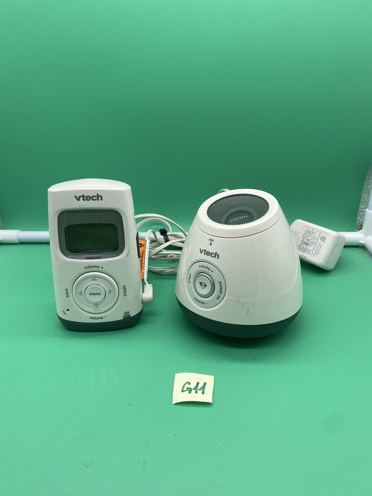VTech Baby Monitor Baby Unit With Sky Proection/Parent Unit-image