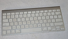 Apple Wireless Magic Keyboard A1314 Bluetooth - Tested  Fully Functional
