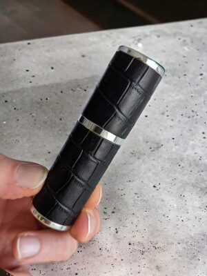Schwarz & Silber Krokodil Look Reise Zerstäuber 10ml Geschenkverpackung mit Trichter