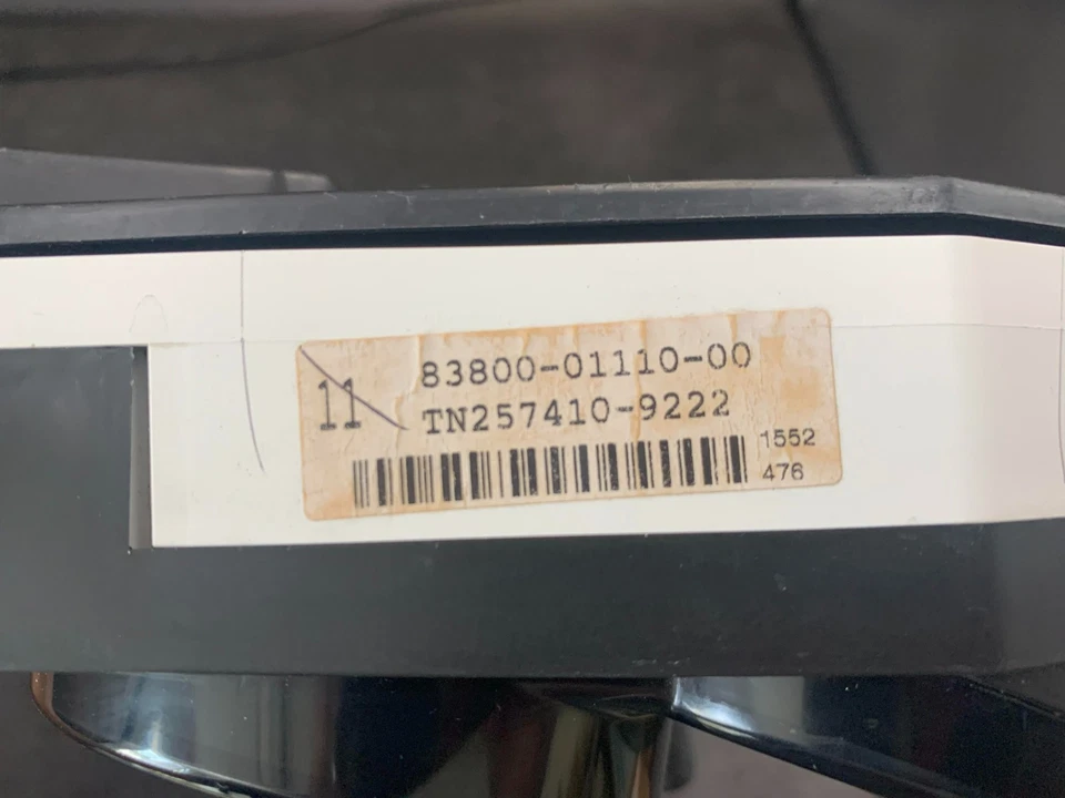 *Tablero de instrumentos velocímetro Toyota Matrix Base 2003/XR 120.002 millas Foto 3 de 3