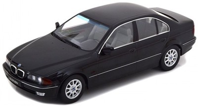 BMW e39 528i 1995 schwarz metallic Modellauto 181053 KK-Scale 1:18
