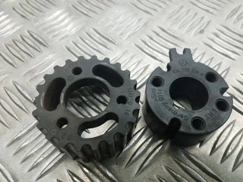 AUDI A6 4G2, C7, 4GC Kettenrad der Kraftstoffpumpe 03L130111E 34737479