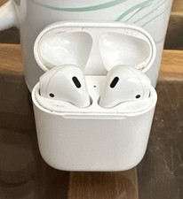 Apple AirPods 1st Generation A1523 In-Ear Headsets Charging Case AS IS Parts