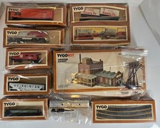 Vintage Model Train Lot - HO Gauge Trains Locomotives Cars Tracks Building Parts