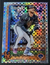 2025 Topps Chrome - Pete Alonso #136 X-Fractor