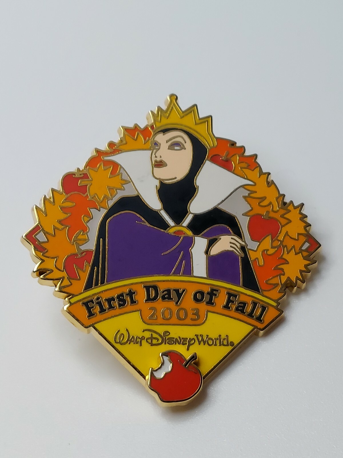 Walt Disney World First Day of Fall 2003 Evil Queen Snow White Limited Edition 
