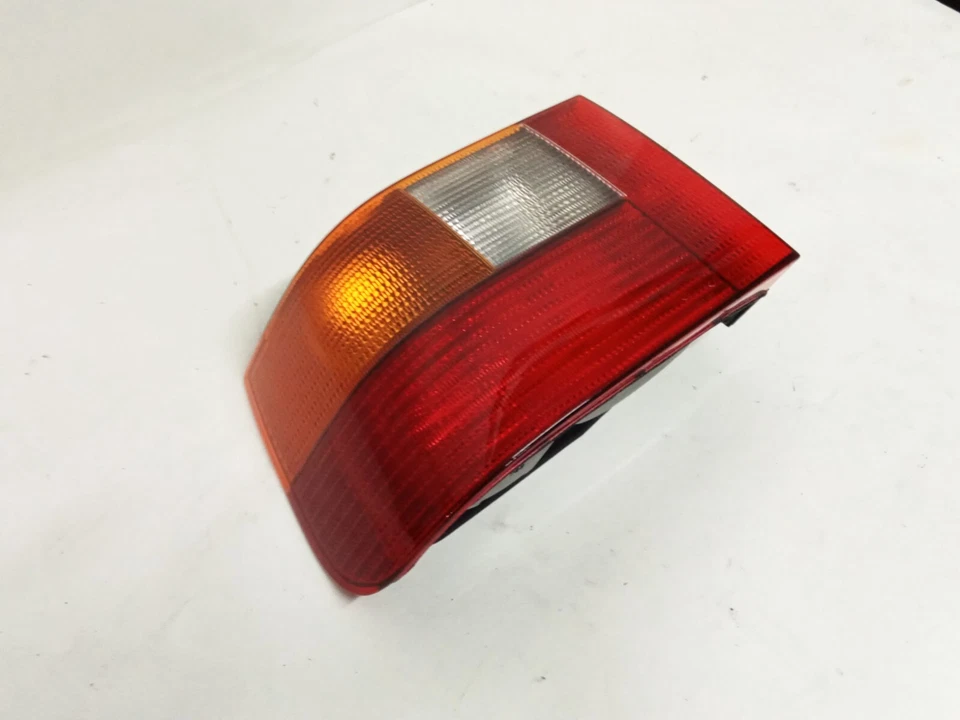 (355) SEAT CORDOBA IBIZA Right Tail Light 6K6945112 HELLA - Image 3 of 4
