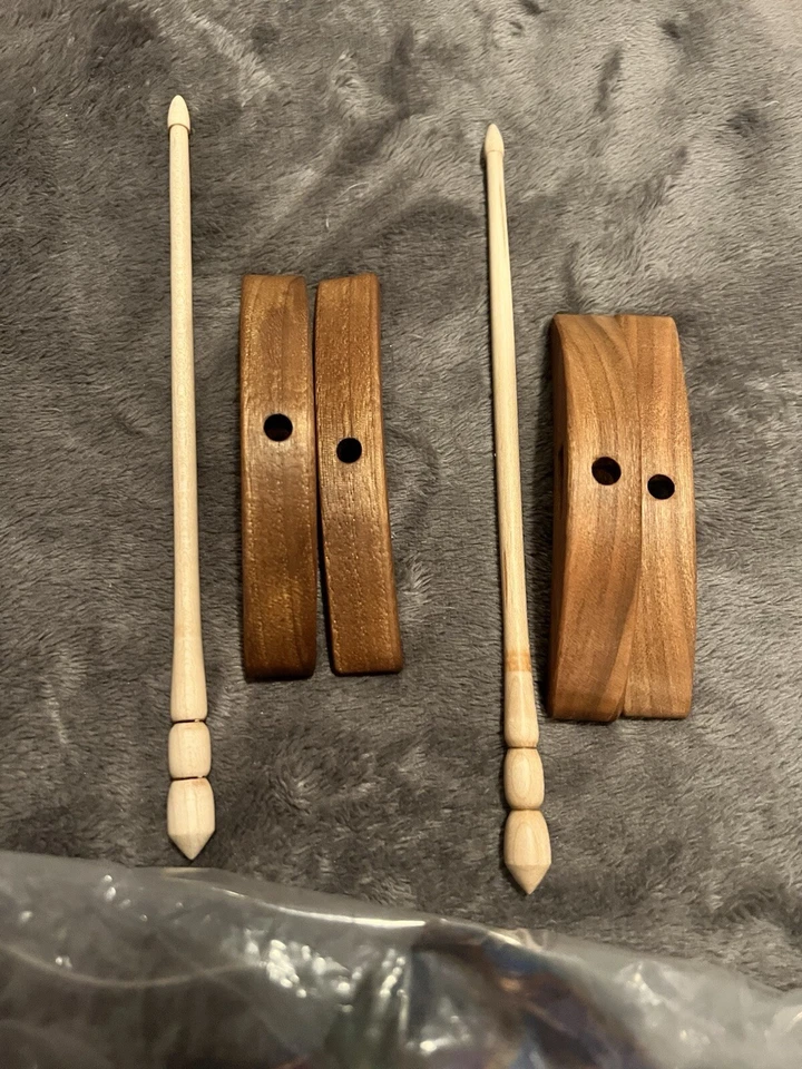 2 Wooden Drop Spindles And 8oz Merino Bamboo Wool Roving  - Image 2 of 4