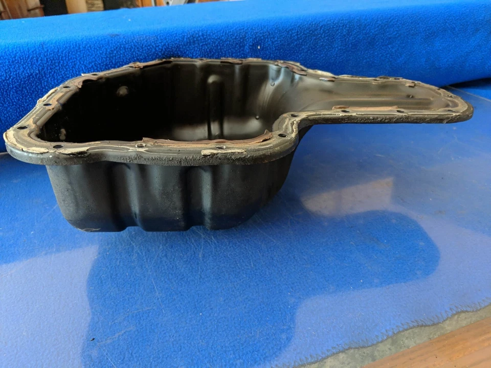 雷克萨斯 LX470 陆地巡洋舰发动机下油盘 1998 - 2007 原始设备制造商 2uzfe v8 — 第 2/4 张图片