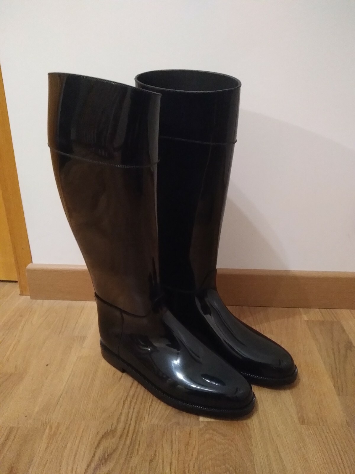 bottine en plastique