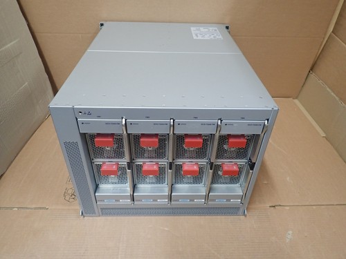Arista DCS-7304 Data Center Switch 128 x 100GbE QSFP100 ports 4 x 7320X-32C-LC - Picture 7 of 15