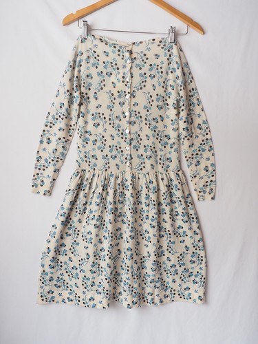 FUB Washable Wool Girl's Knitted Floral Dress Ecru/Royal Blue 140 10Y $148 - Picture 2 of 7