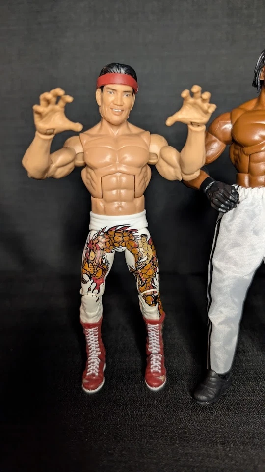 Lote de 3 Mattel WWE Elite Legends WCW Ricky Steamboat, Booker T, Roddy Piper - Imagem 3 de 4