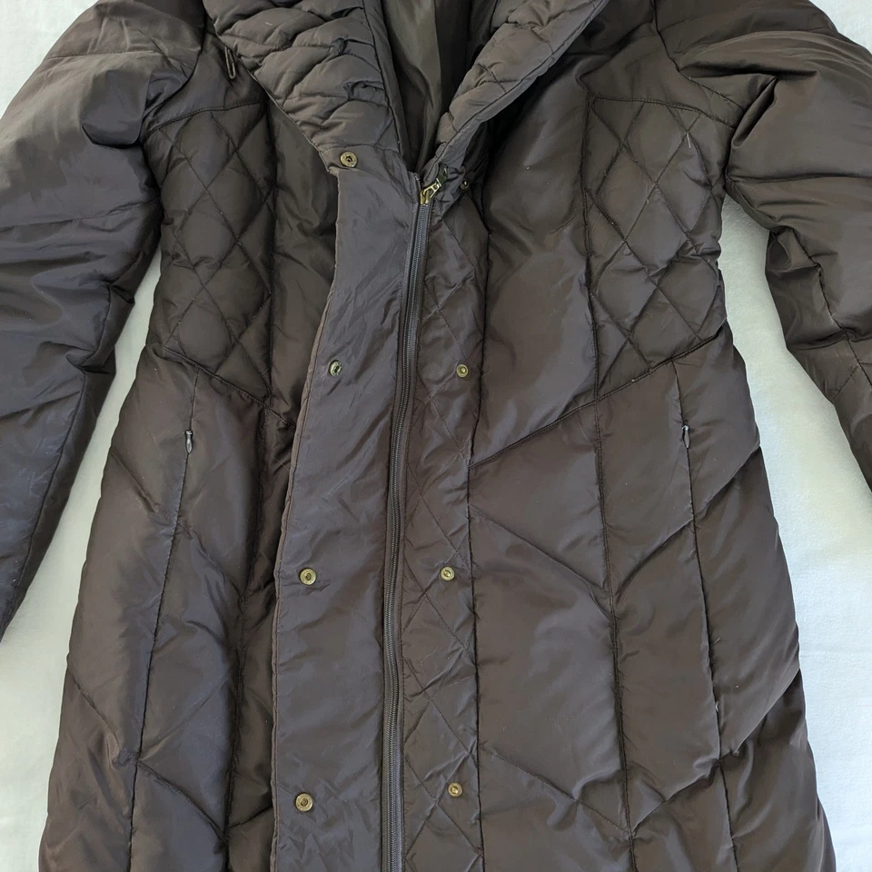 Abrigo acolchado Larry Levine marrón cuello chal manga larga para mujer M Foto 4 de 4