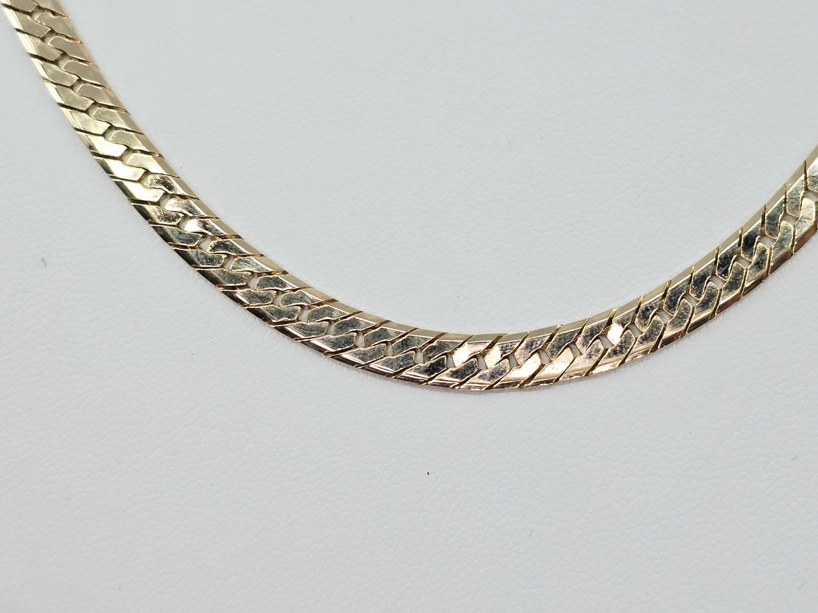 Unique 14K Solid Yellow Gold Herringbone Flat Lin… - image 7