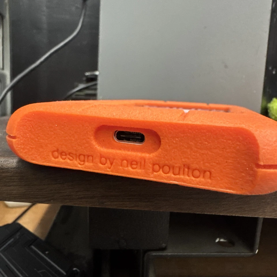 LaCie Rugged Mini 2TB USB C - Image 2 of 2