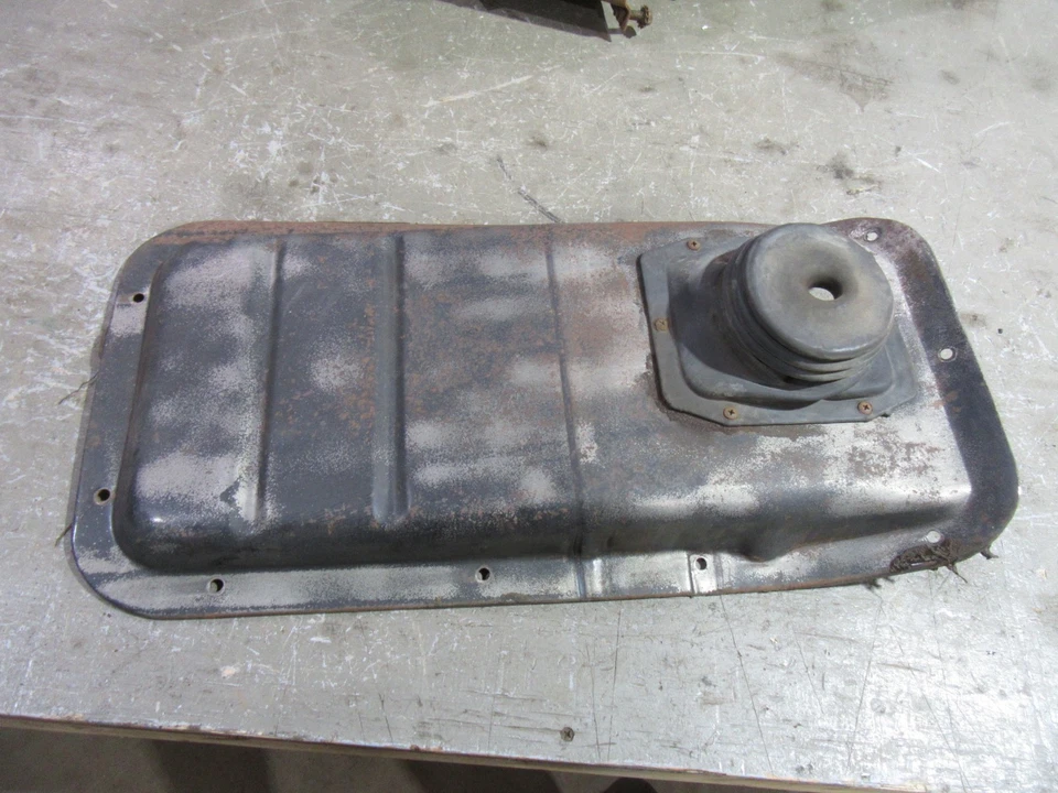 Ford F100 150 250 1967-1972 camión transmisión interior cubierta de piso panel de metal Foto 2 de 3