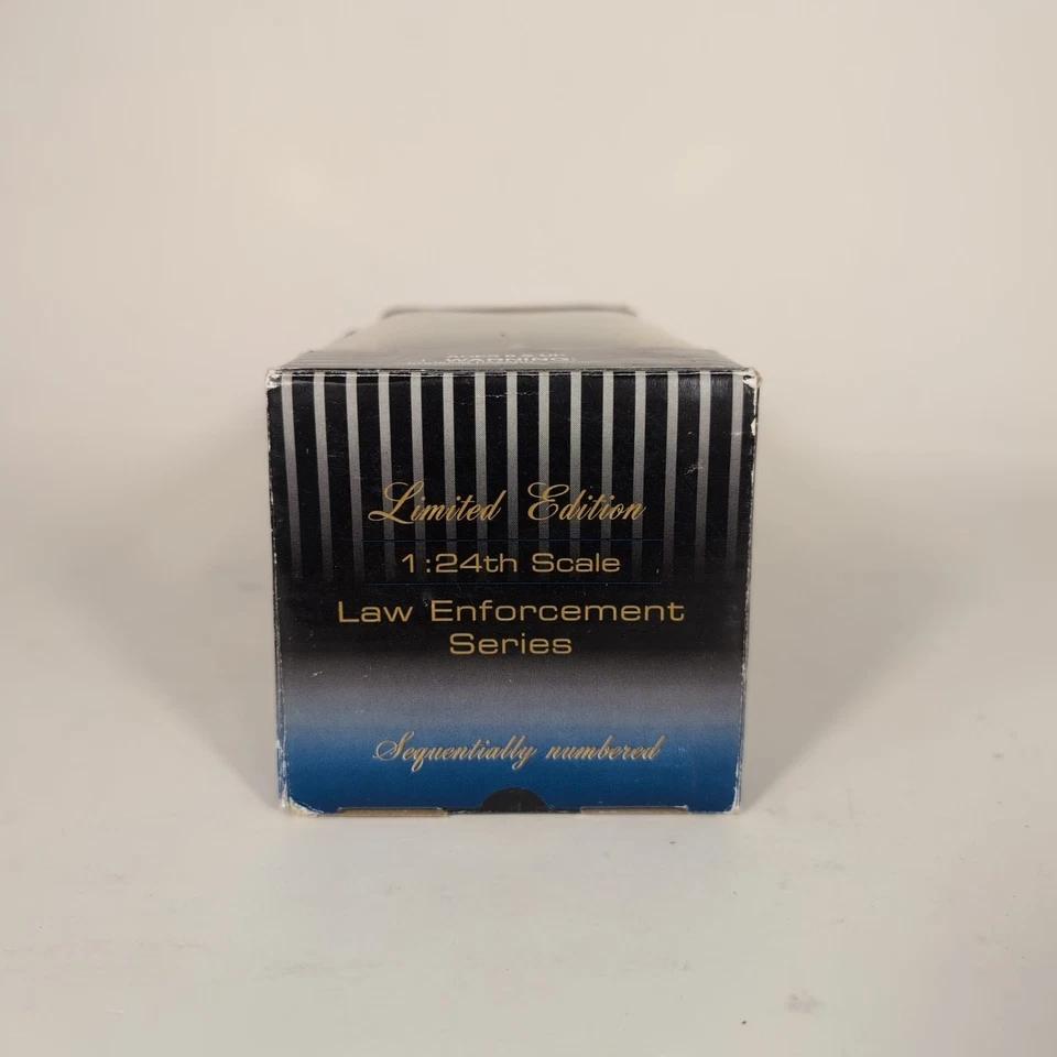 Chevrolet Idaho State Police 1955 Libery Classics 1:24 coche diecast en caja raro Foto 4 de 4
