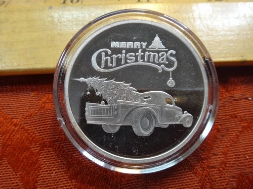2023 Merry Christmas Old Truck One 1 Oz .999 Silver Bullion Round - No Reserve