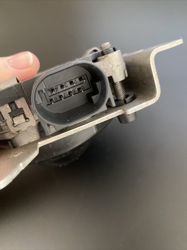 2018 2019 Audi Right Passenger RH Distance Cruise Control ACC Radar Sensor - Picture 4 of 4