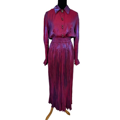 Vintage Longhorn by Niver Purple Iridescent Skirt Top Set Size Medium Western
