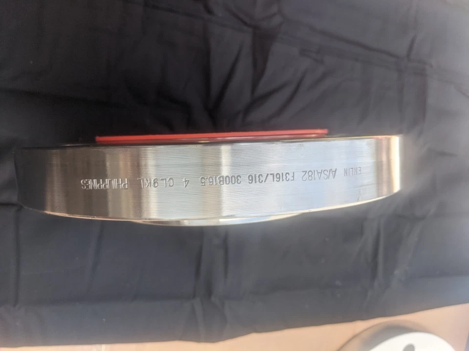 4" 300lb stainless steel threaded flange A/sa182 f316L/316 300B16.0 4CL9KL new  - Image 3 of 4