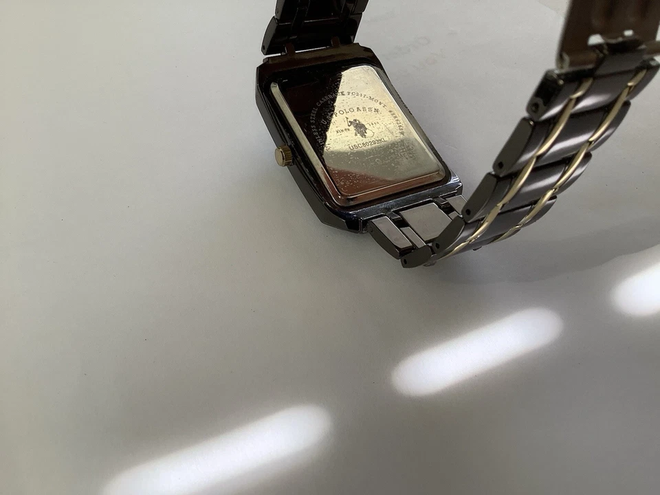 US Polo Association rare new old stock. Quartz watch black & gold Tone $79 - Image 2 of 3