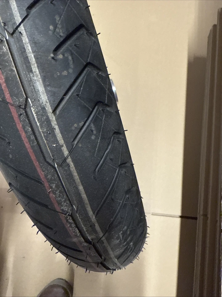 BMW R18 ORIGINAL FELGE MIT REIFEN 3,5x19 8414961 - Bild 3 von 4