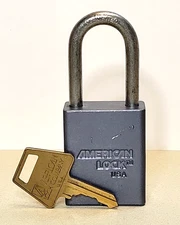 American Lock Series 30 Padlock USA w/ Key – YFJ Marked, Works, No Rust
