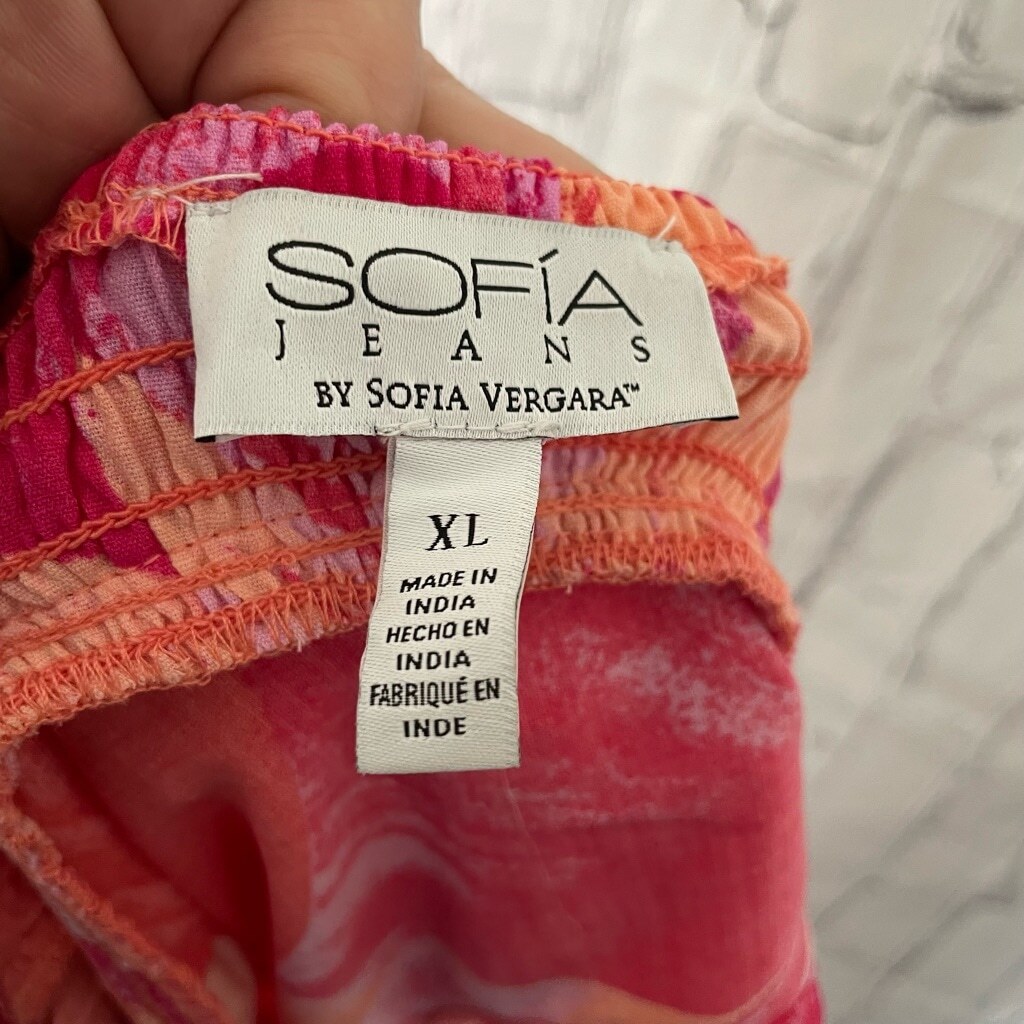 Sofia Vergara smocked ruffled blouse - image 9