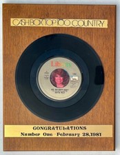 DOTTIE WEST CASHBOX AWARD pour N° 1 hit "Êtes-vous heureux bébé ?" - Prix original