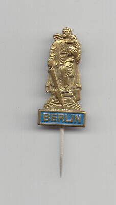 DDR: MfS: Begleitschutzabzeichen: Ehrenmal Berlin - gold / Blau (12)