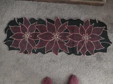 Centerpiece Poinsettia Beaded ~ Bed Bath & Beyond ~ 36" x 13" Table Runner USED
