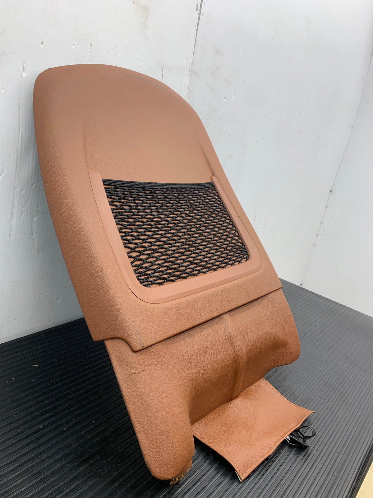 2014-2017 MASERATI GHIBLI M157 OEM LEFT FRONT SEAT BACK PANEL COVER TRIM | CUOIO