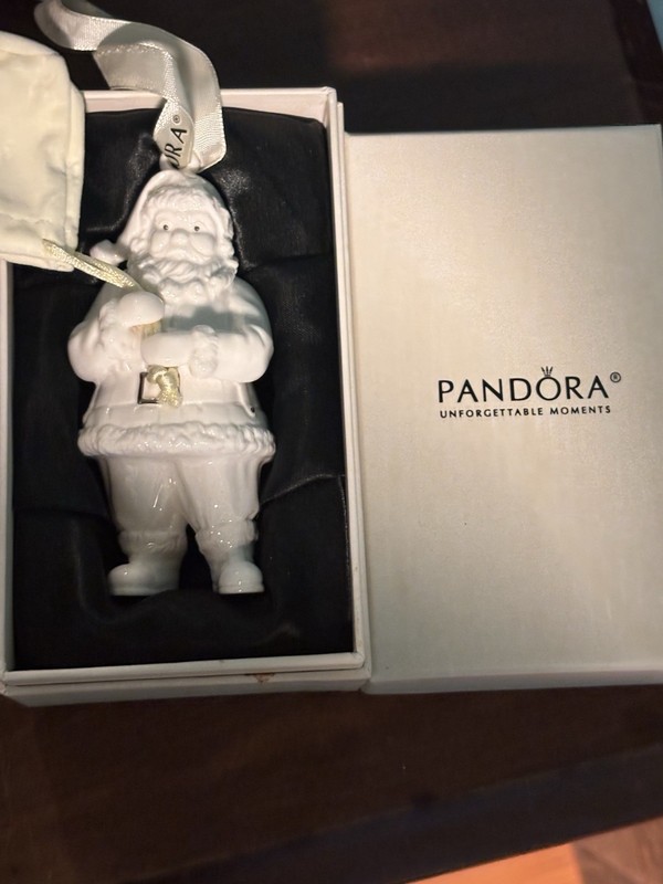 2013 PANDORA Unforgettable Moments Santa & Sack Holiday Christmas Ornament w Box